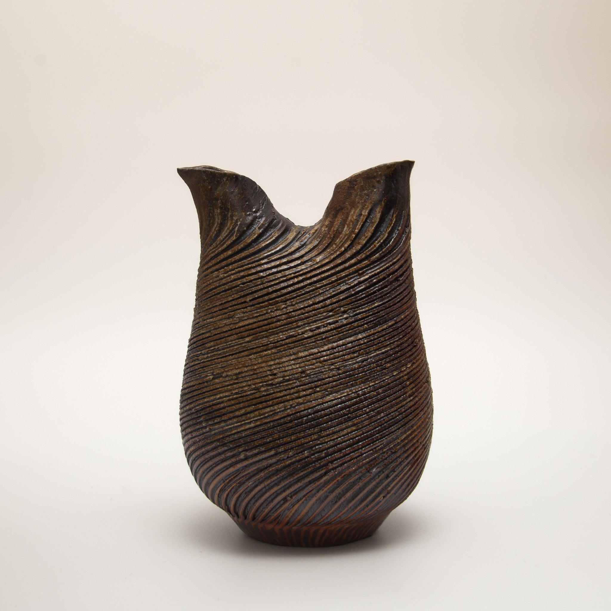 Limited Release: Bizen Pottery Artist Series - Rahou Vase