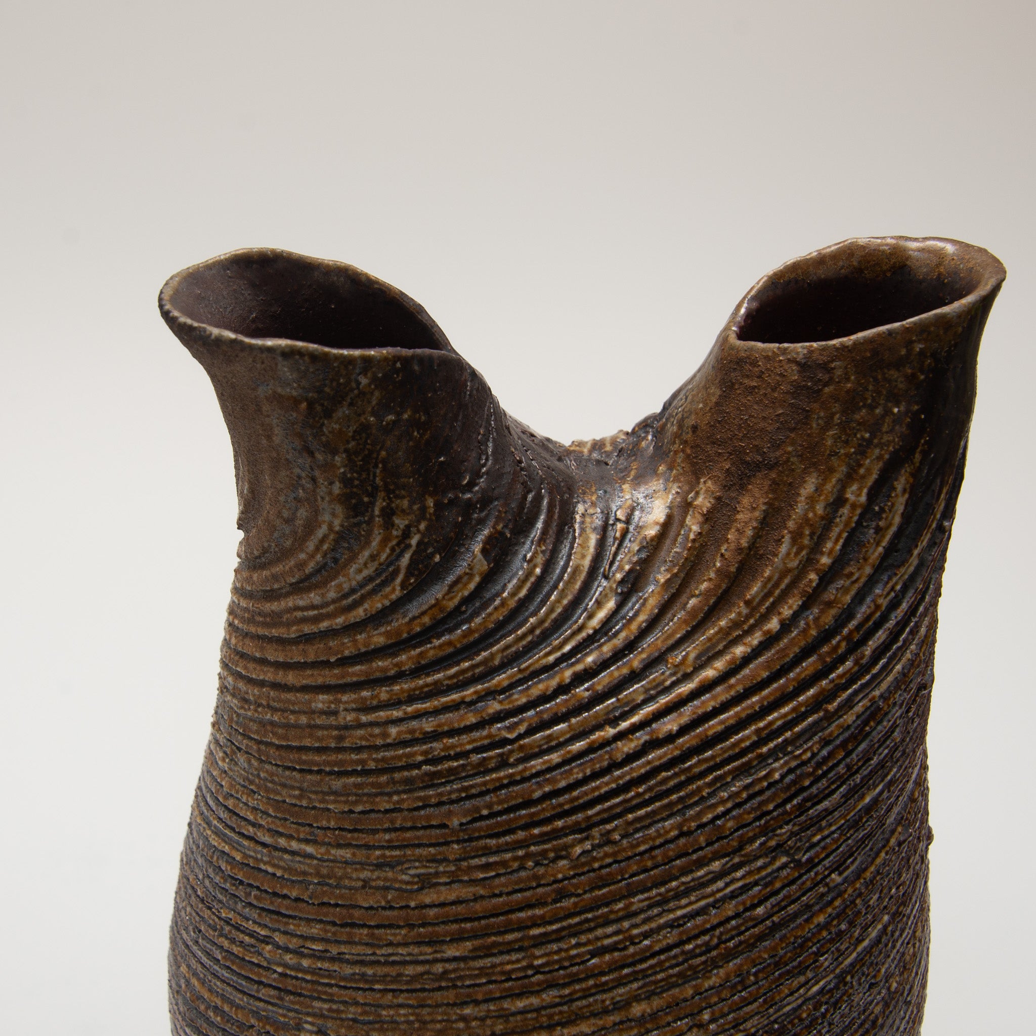 Limited Release: Bizen Pottery Artist Series - Rahou Vase