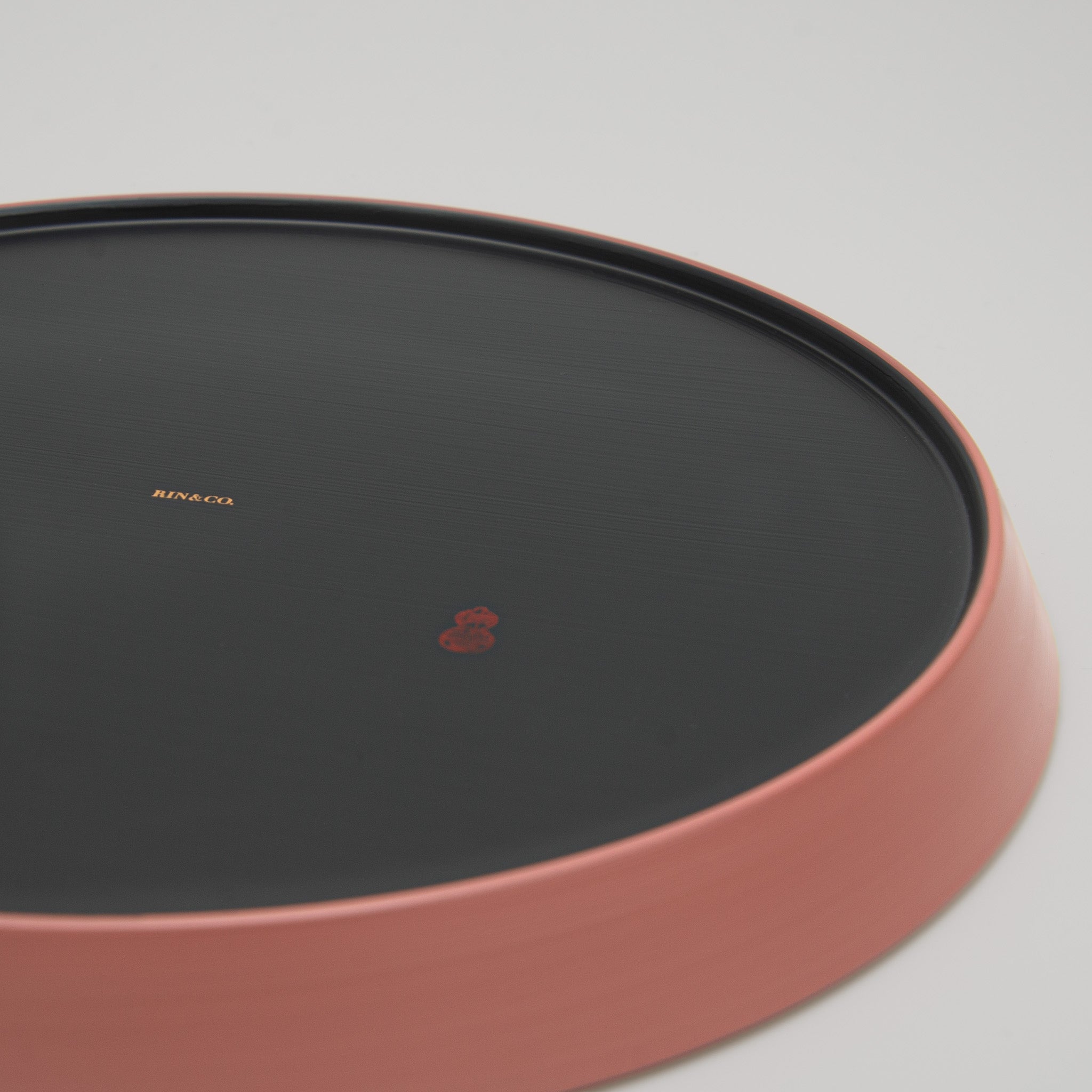 RIN&CO Lacquerware Plate Large Soft Blush