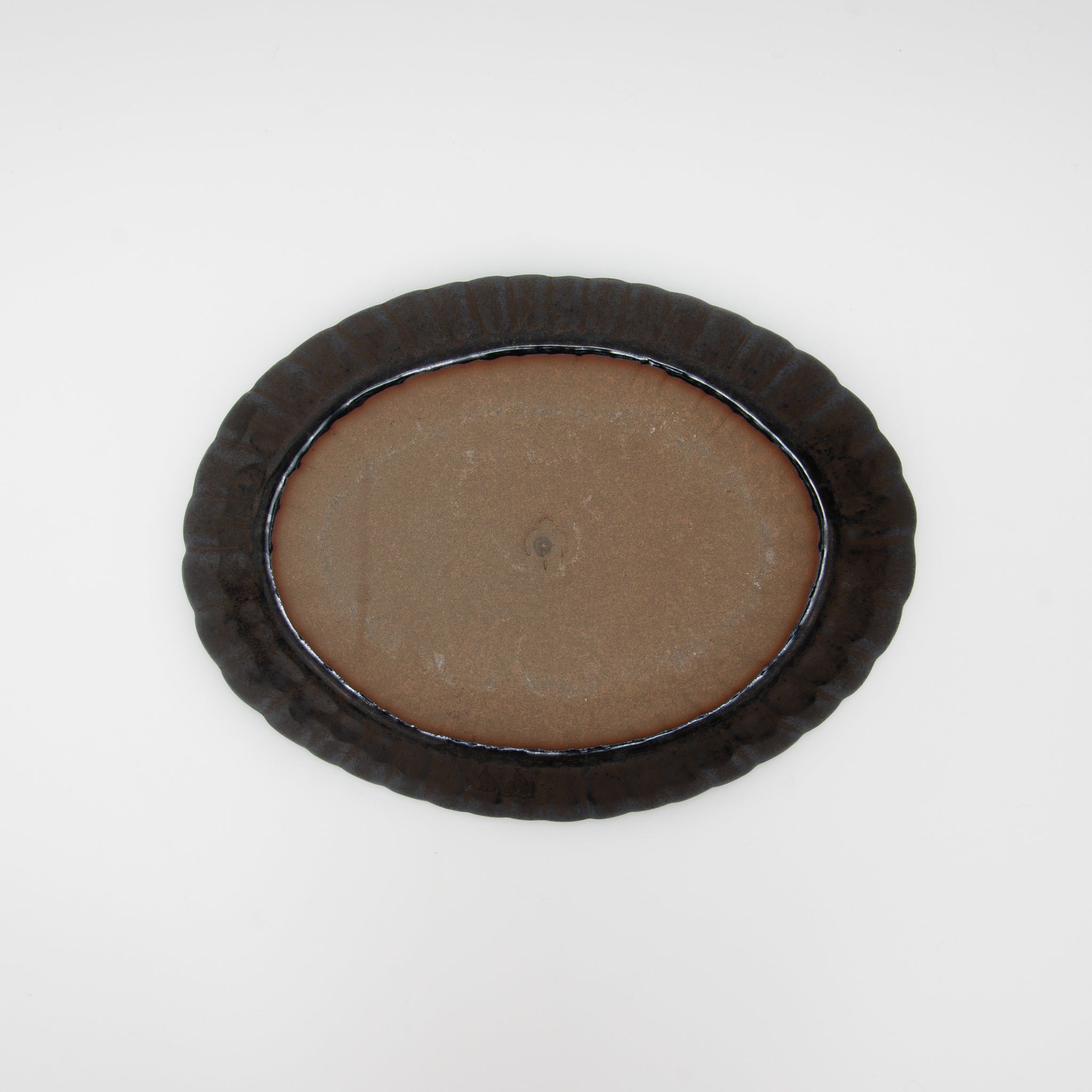 Seto Ware Flower Shaped Plate Oval Black Gold