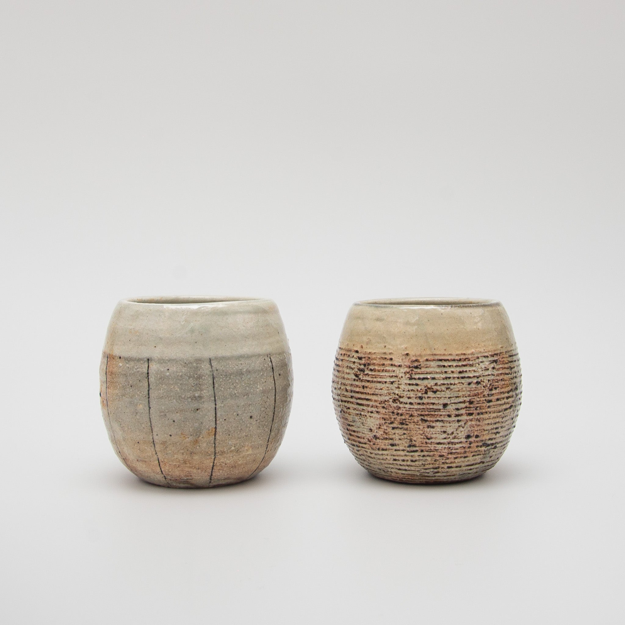 Shigaraki Ware Fuchiara Yokobori Egg-shaped Cup
