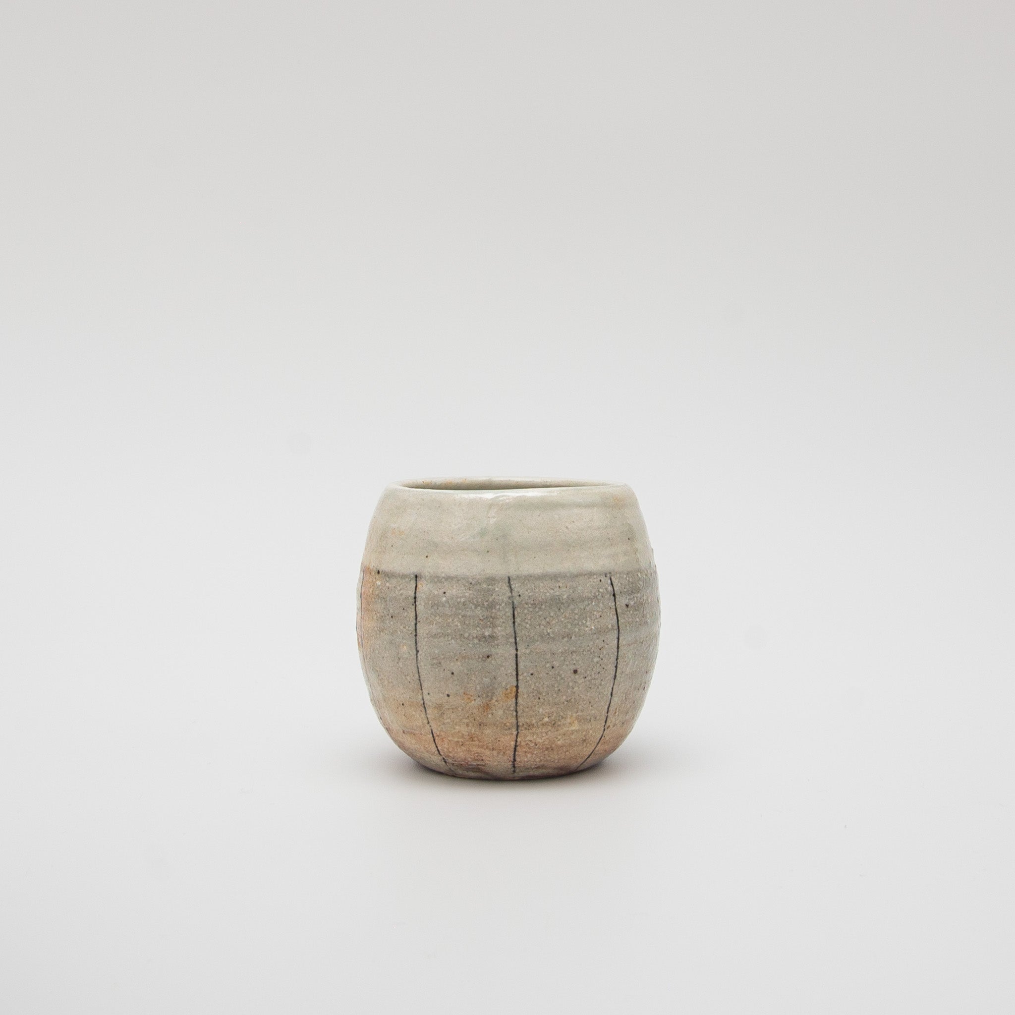 Shigaraki Ware Tatetetsusen Egg-shaped Cup