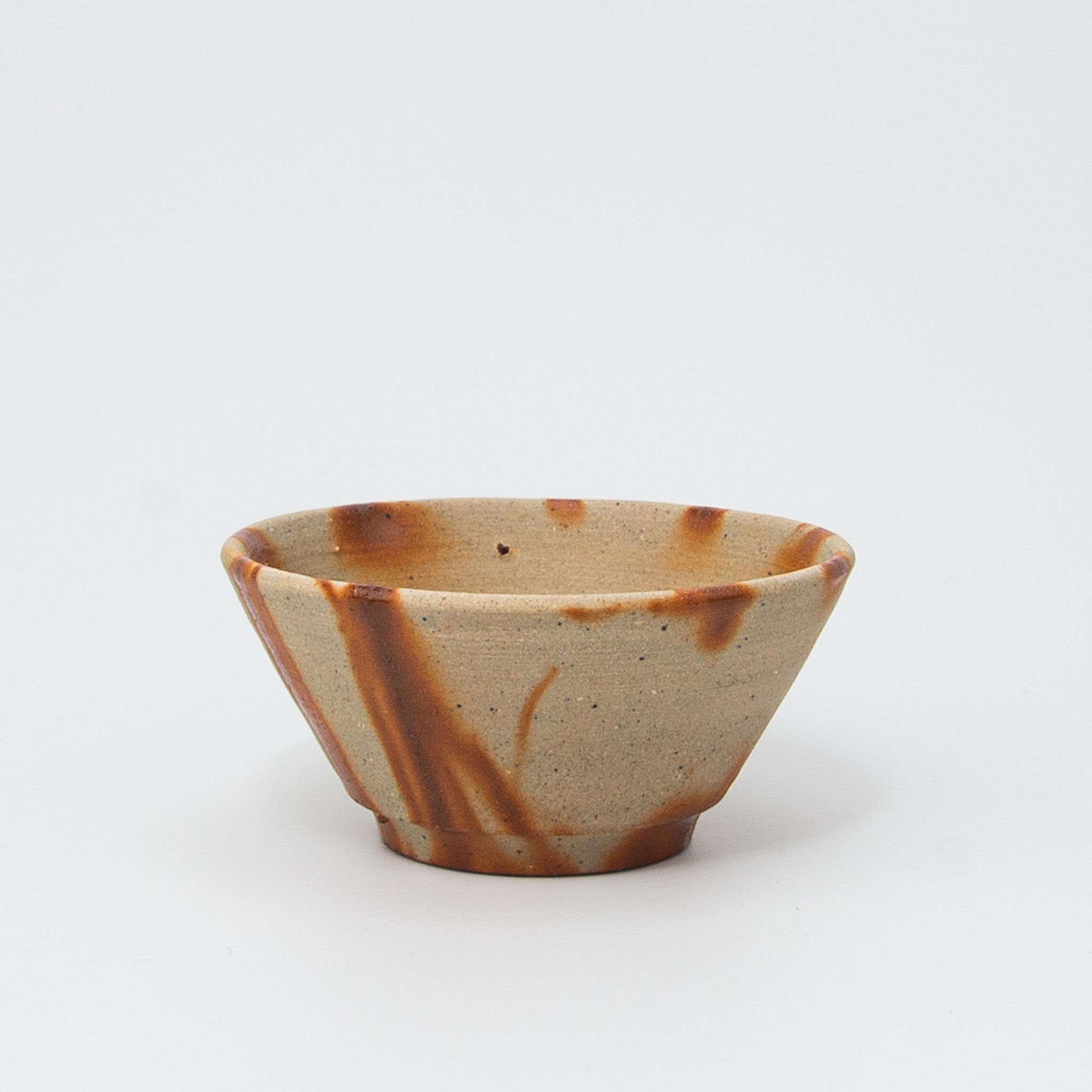 Bizen Pottery Sakazuki Sake Cup - White Hidasuki