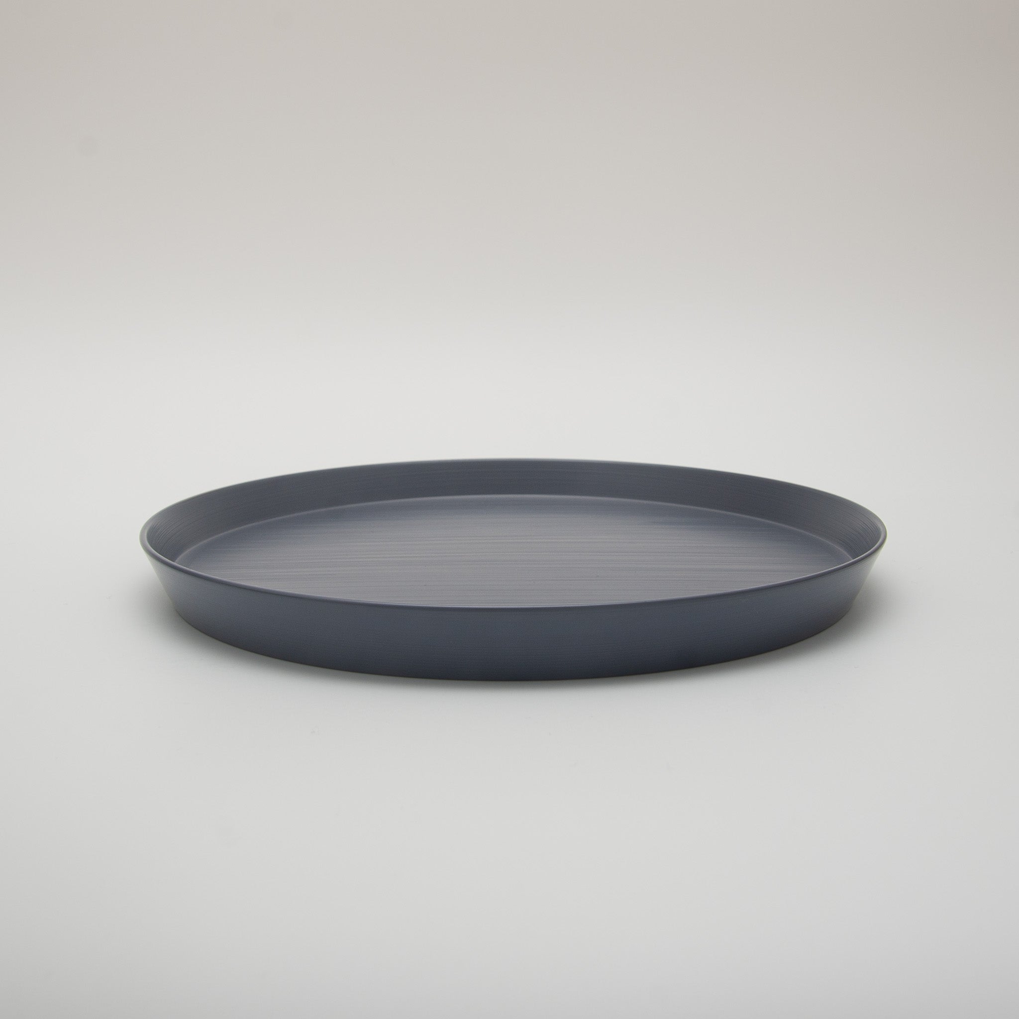 RIN&CO Lacquerware Plate Large Soft Blush Light Dove Grey